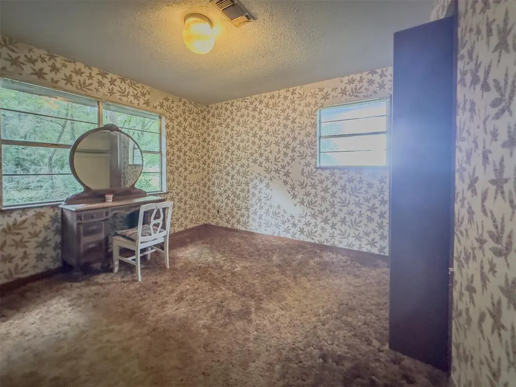 Photo 19 — 1702 SE Adams Street, Idabel, OK 74745