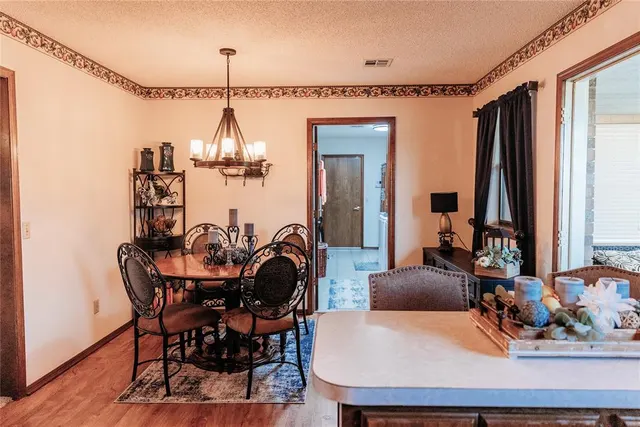 Photo 5 — 405 Berry Lane, Chandler, OK 74834