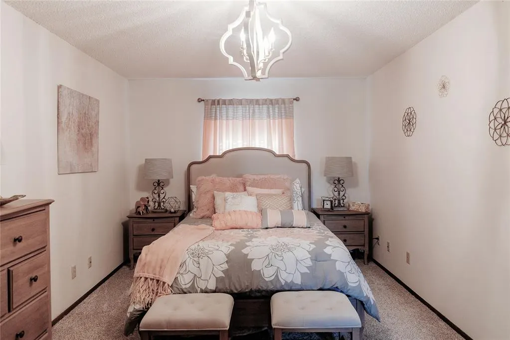 Photo 9 — 405 Berry Lane, Chandler, OK 74834