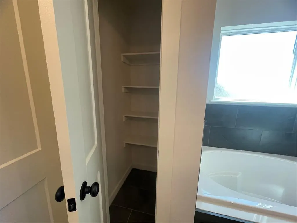 Photo 19 — 11908 NW 120th Terrace, Yukon, OK 73099