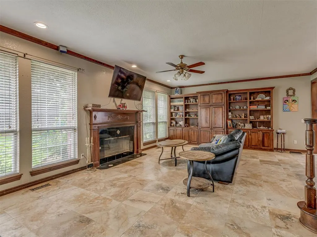 Photo 6 — 13420 Northlake Drive, Oklahoma City, OK 73142