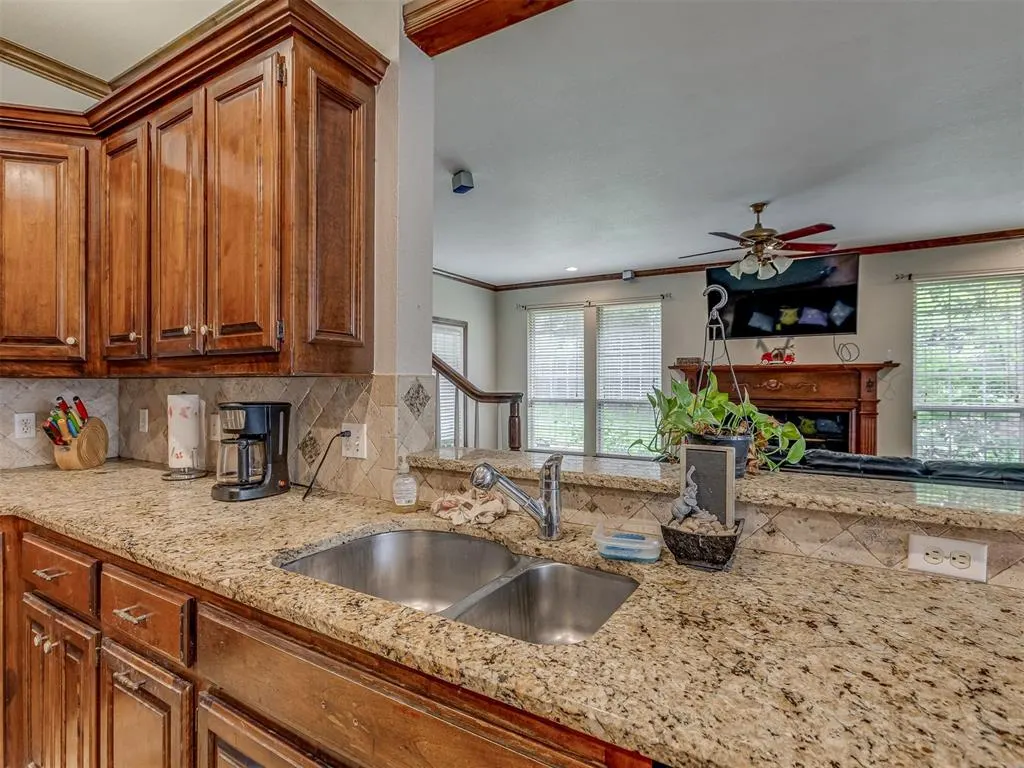 Photo 15 — 13420 Northlake Drive, Oklahoma City, OK 73142