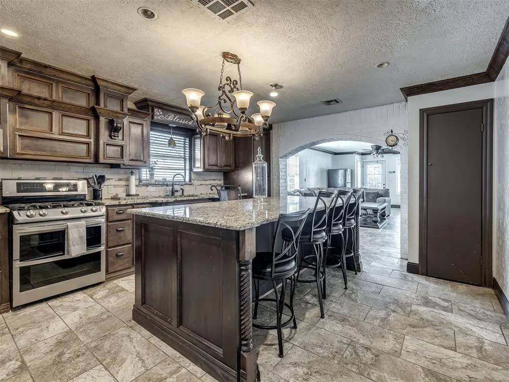 Photo 10 — 4024 SW 23rd Street, Oklahoma City, OK 73108