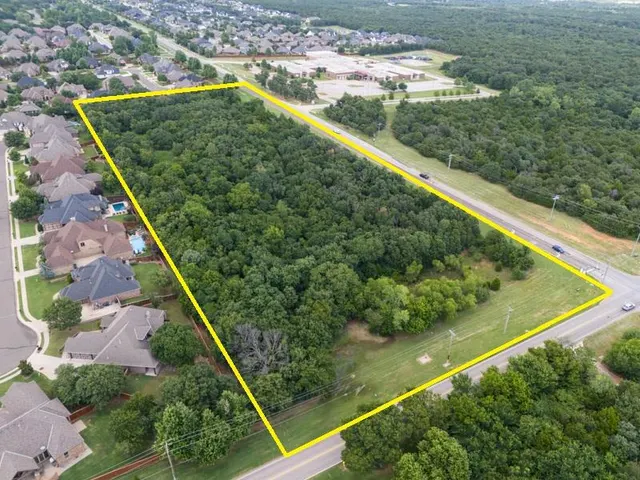 Front exterior — 0 Coffee Creek, Edmond, OK 73013