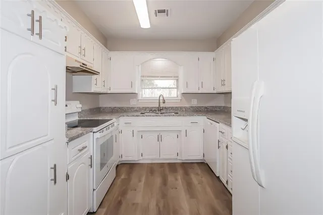 Photo 6 — 2625 N Grant Avenue, Bethany, OK 73008