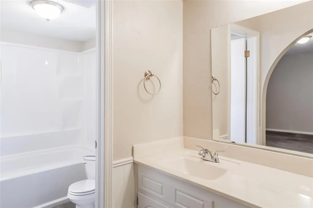 Photo 10 — 2625 N Grant Avenue, Bethany, OK 73008