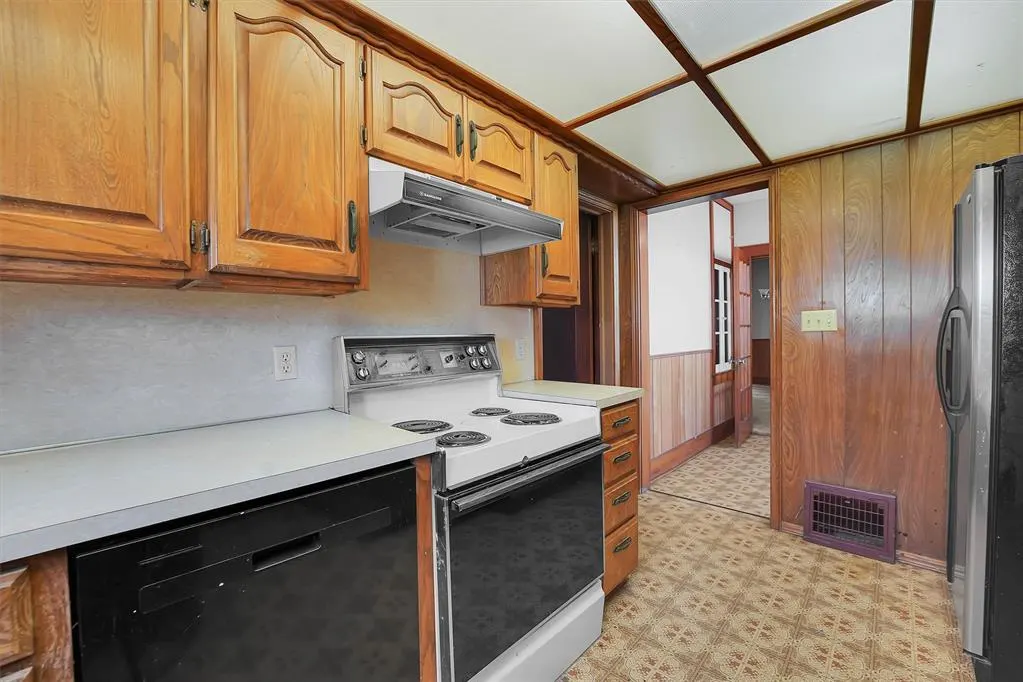 Photo 15 — 1001 N 4th Street, Sayre, OK 73662