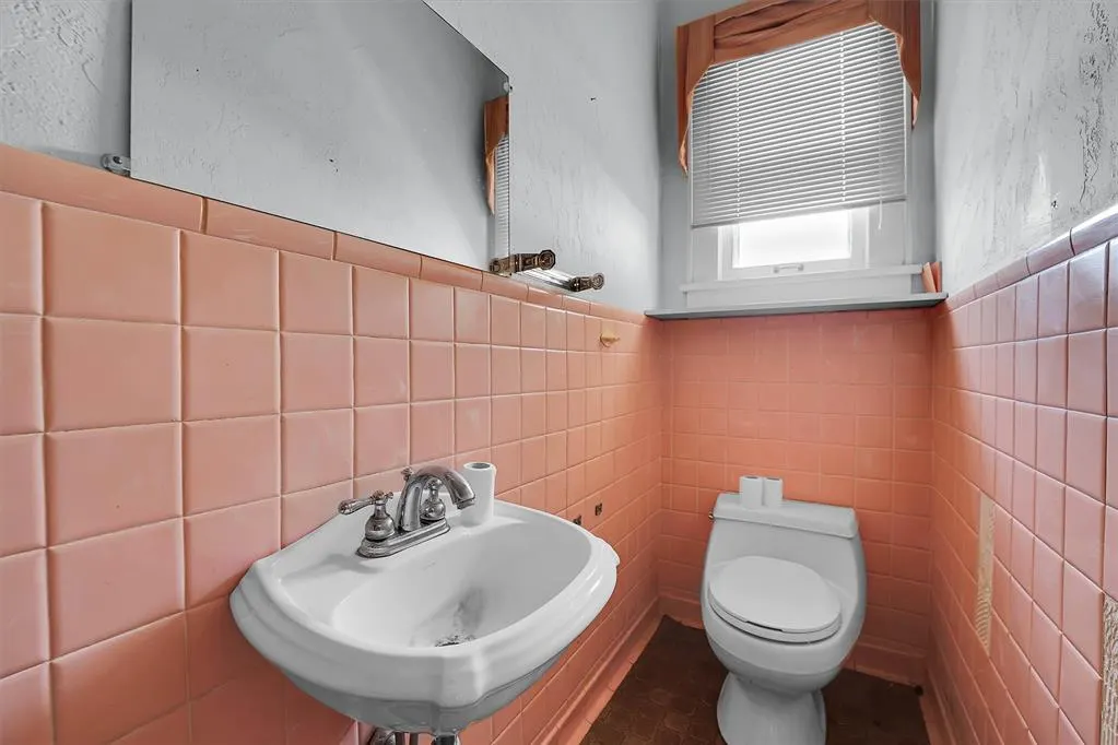 Photo 32 — 1001 N 4th Street, Sayre, OK 73662