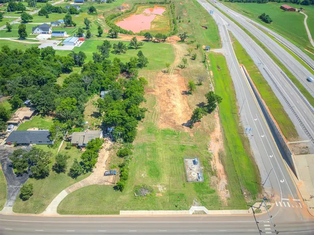 Front exterior — NE 23rd Street, Harrah, OK 73045