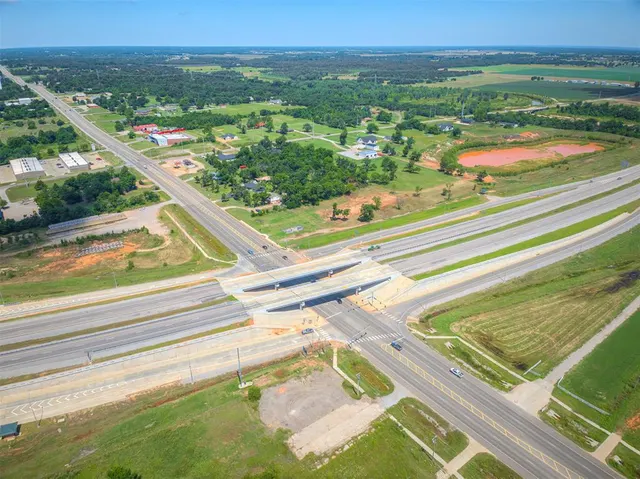 Photo 7 — NE 23rd Street, Harrah, OK 73045