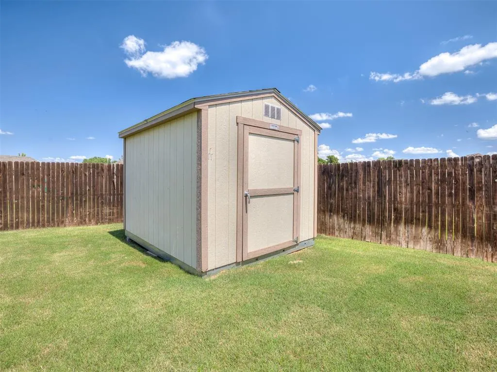 Photo 43 — 10841 Sara Court, Midwest City, OK 73130