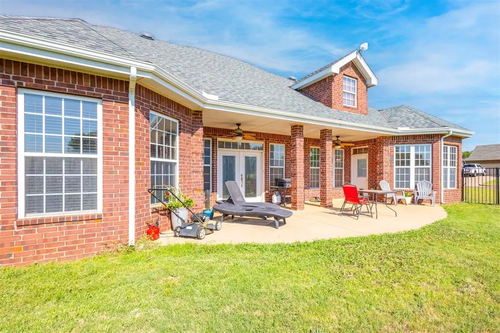 Photo 20 — 604 Konner Circle, Sayre, OK 73662