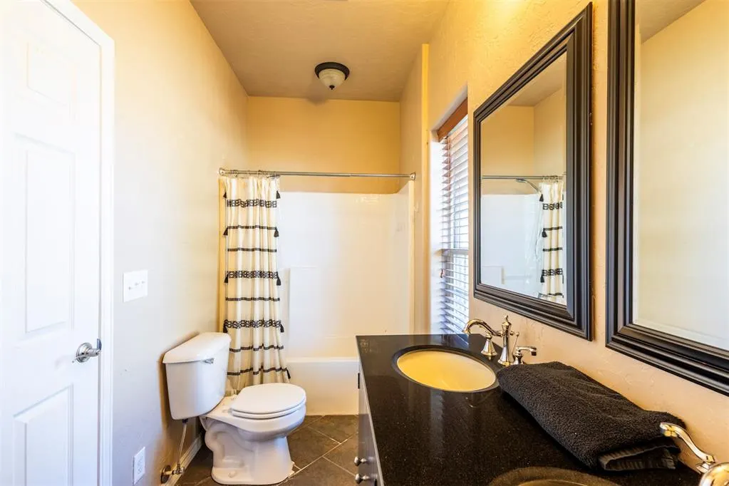 Photo 33 — 604 Konner Circle, Sayre, OK 73662
