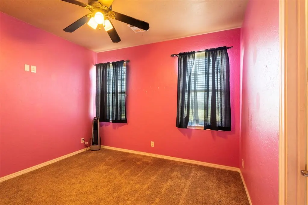Photo 35 — 604 Konner Circle, Sayre, OK 73662