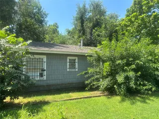 Sold home at 3340 NE 12th Street