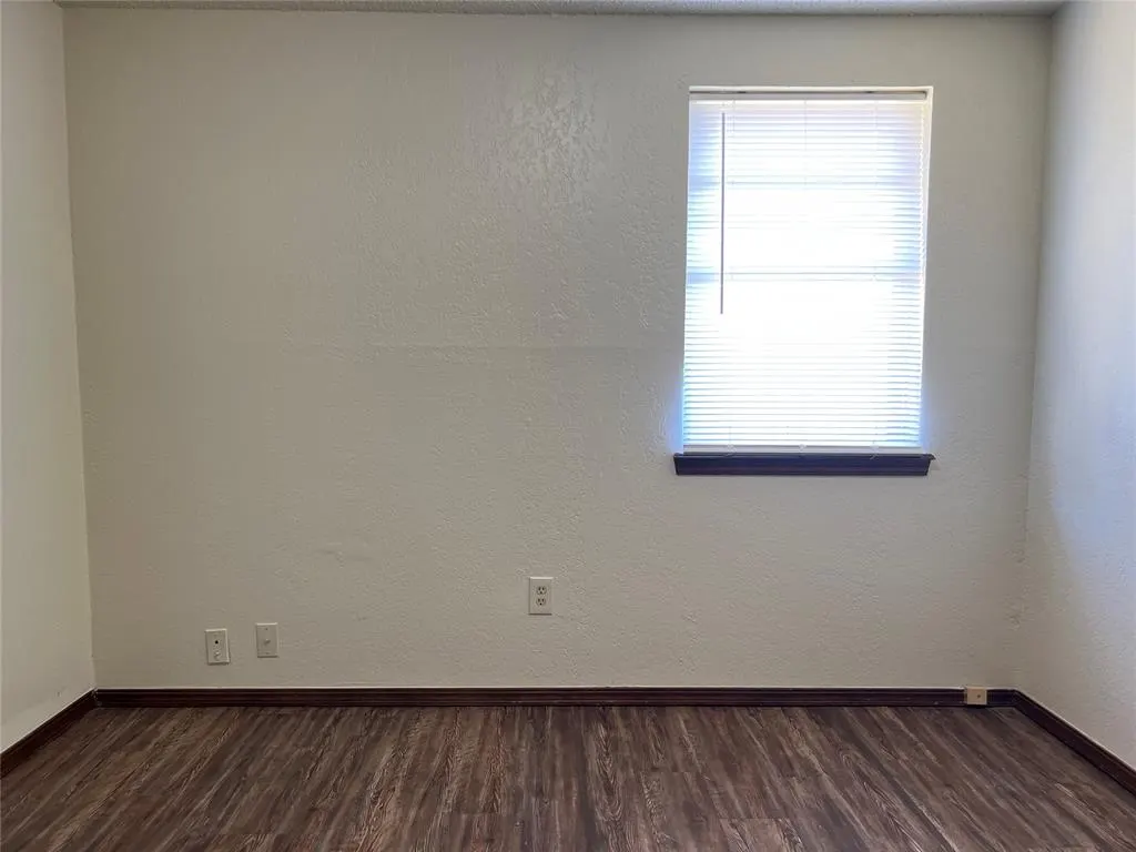 Photo 19 — 8408 S Brookline Avenue, Oklahoma City, OK 73159