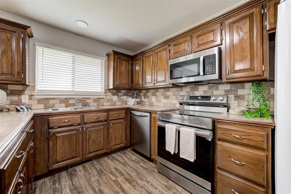 Photo 14 — 705 Andrea Street, Norman, OK 73072