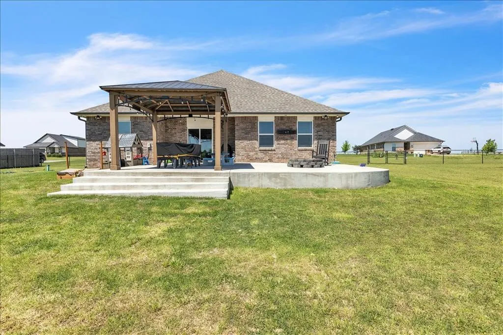 Photo 21 — 14330 Meadow Ridge Lane, Edmond, OK 73025
