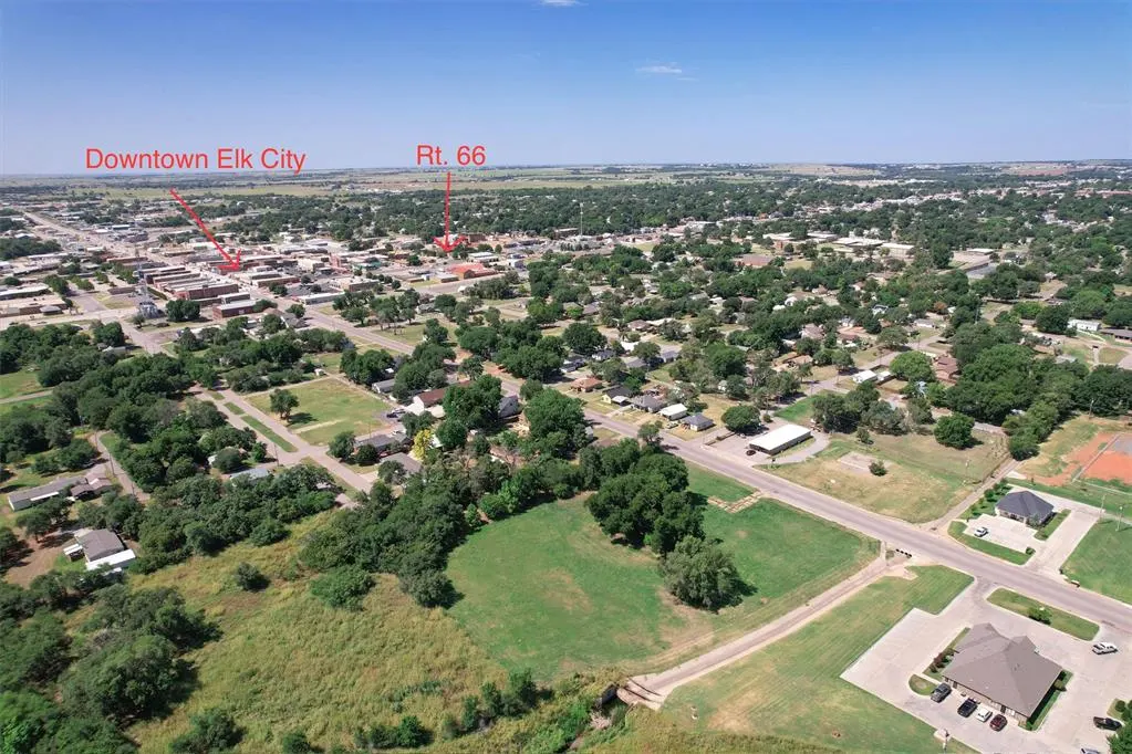 Photo 4 — 00 N 00 Main Street, Elk City, OK 73644