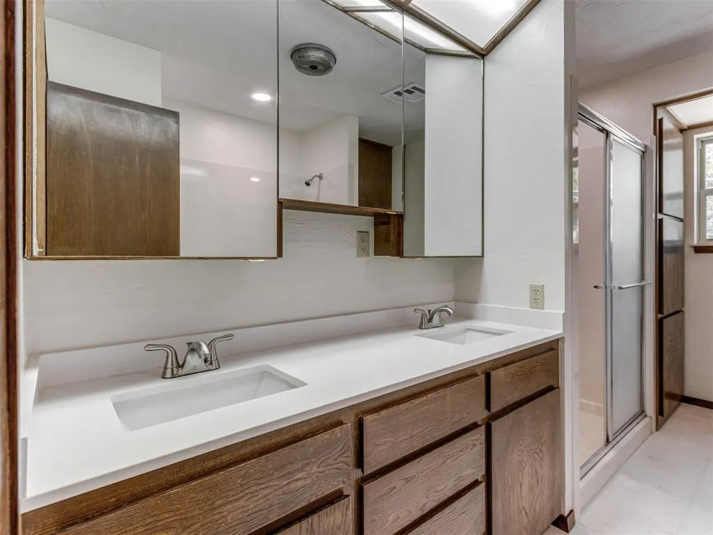 Photo 31 — 531 S Berry Road, Norman, OK 73069