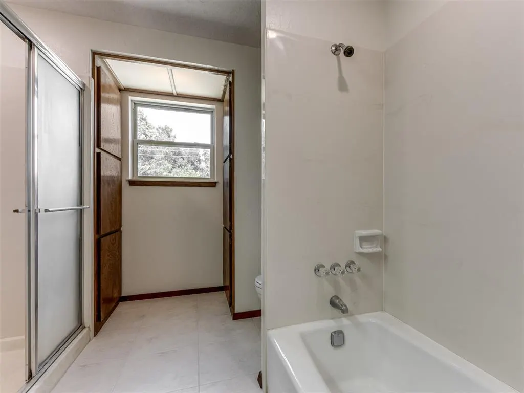 Photo 32 — 531 S Berry Road, Norman, OK 73069