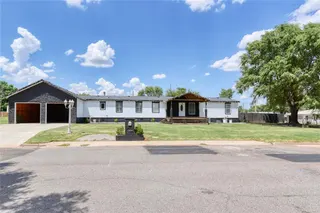 Sold home at 1317 W 8th Street