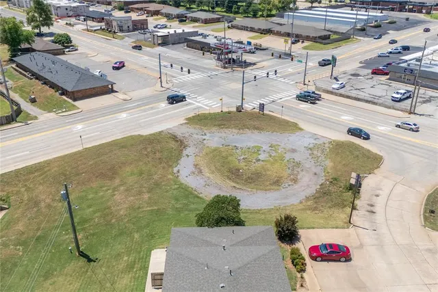 Photo 3 — 0 N Washington Street, Weatherford, OK 73096