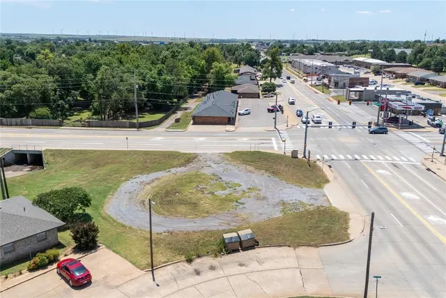 Photo 4 — 0 N Washington Street, Weatherford, OK 73096