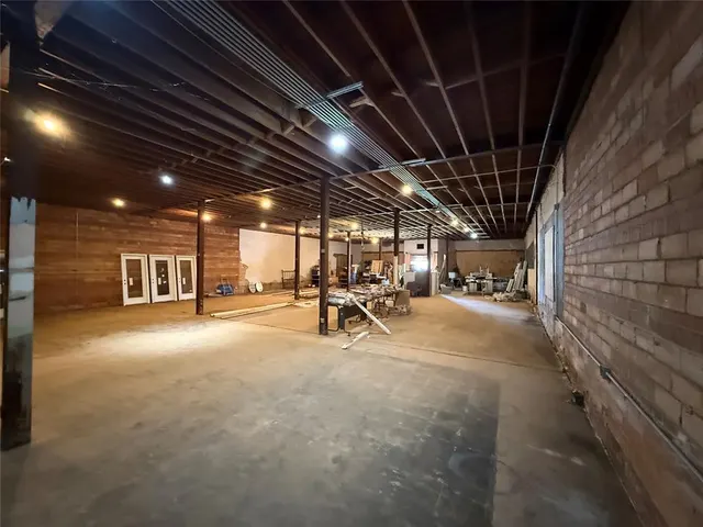 Photo 7 — 1845 W Linwood Boulevard, Oklahoma City, OK 73106