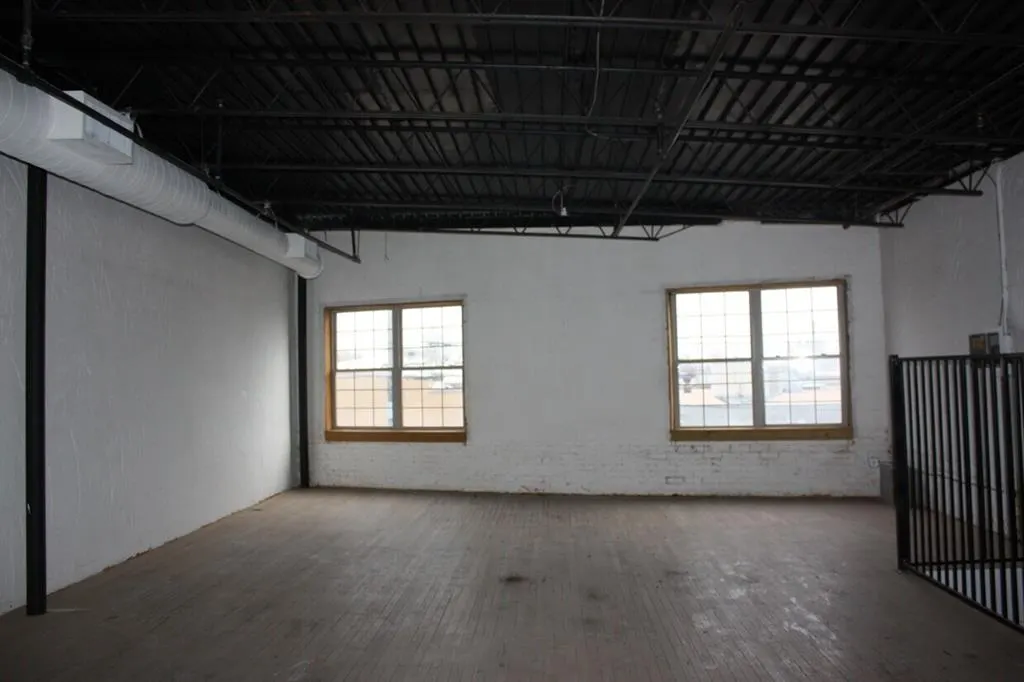 Photo 8 — 1735 NW 5th Street, Oklahoma City, OK 73102