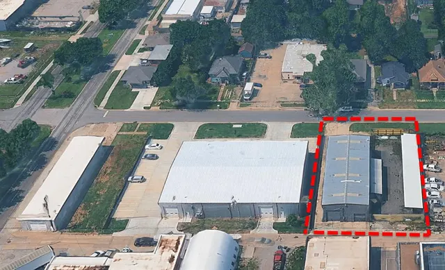 Photo 2 — 1720 NW 1st Street, Oklahoma City, OK 73102