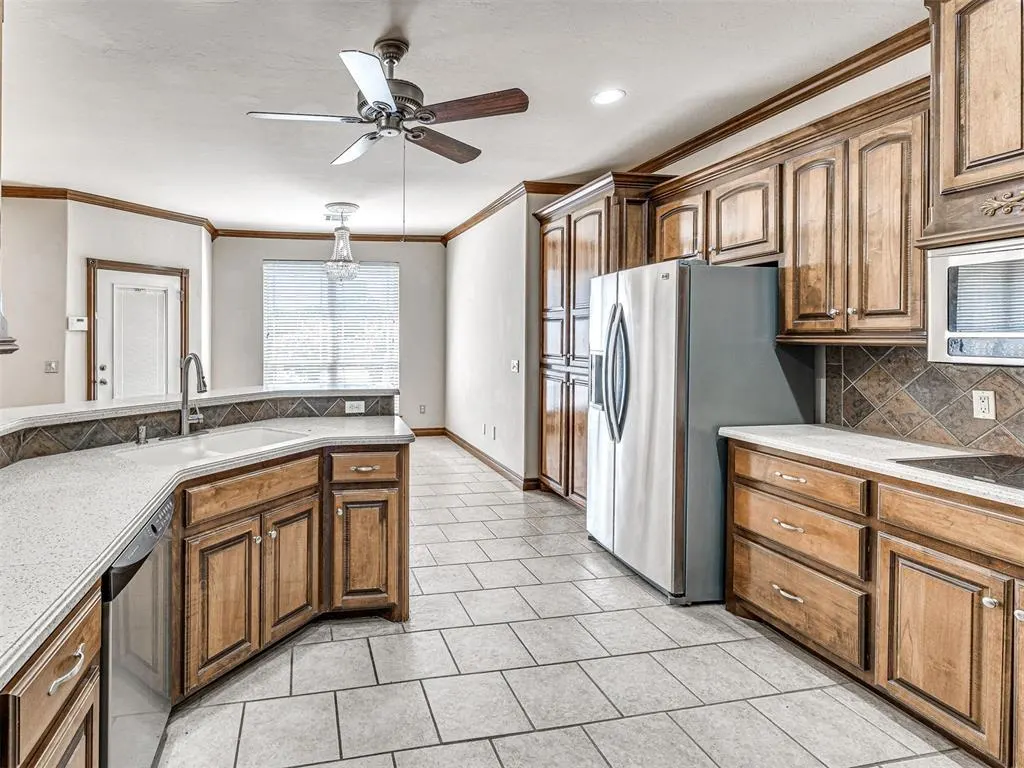 Photo 30 — 680 Silver Tree Drive, Choctaw, OK 73020