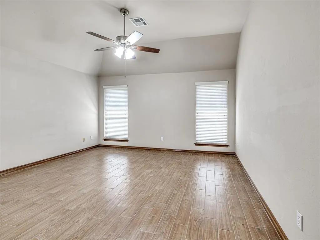 Photo 31 — 680 Silver Tree Drive, Choctaw, OK 73020