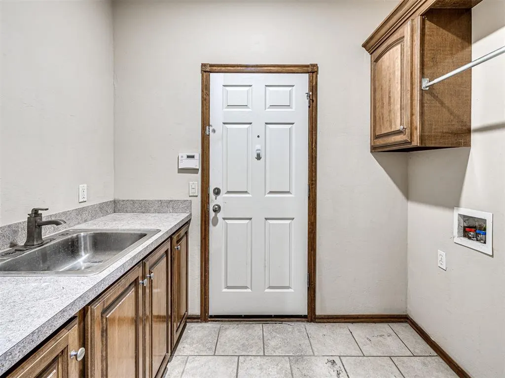 Photo 42 — 680 Silver Tree Drive, Choctaw, OK 73020