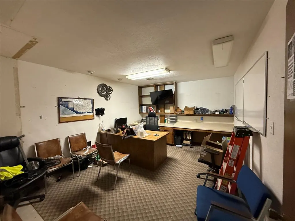 Photo 16 — 517 N Washington Avenue, Enid, OK 73701