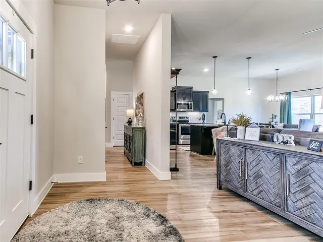 Photo 7 — 921 Red Rock Road, Blanchard, OK 73010