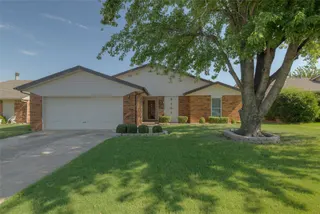 Sold home at 8101 Crestline Terrace