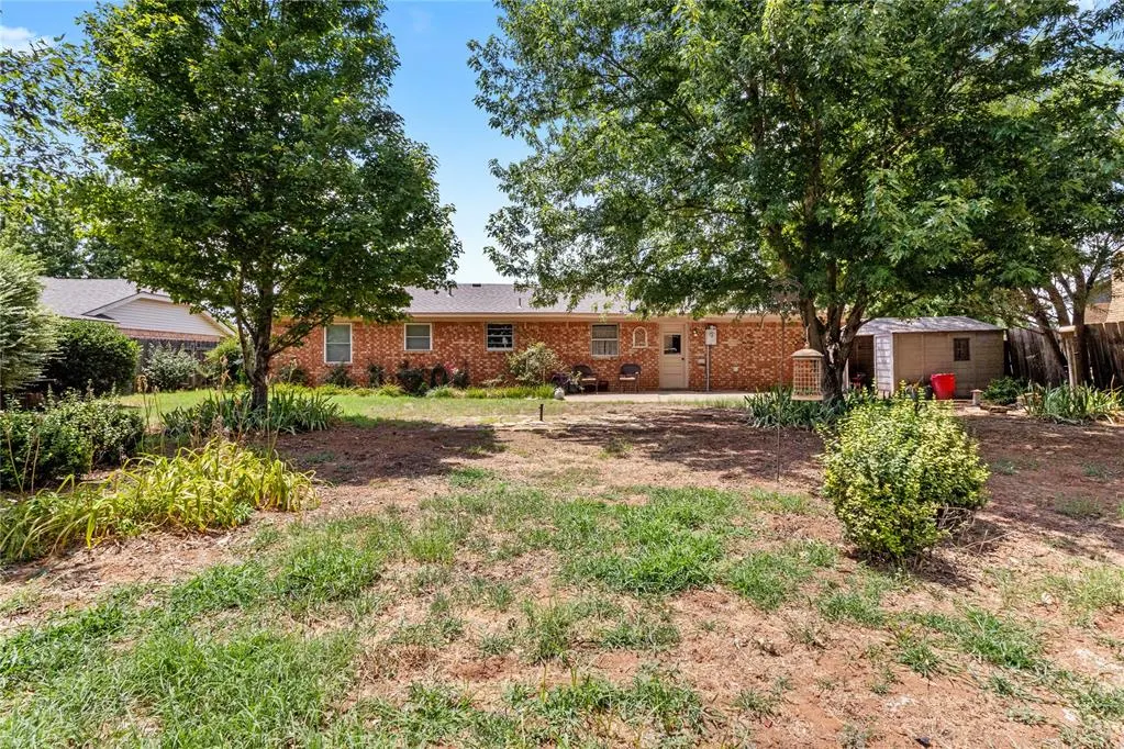 Photo 26 — 1316 N Lark Street, Weatherford, OK 73096
