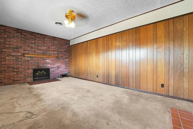 Photo 7 — 901 N N. Michigan Avenue, Mangum, OK 73554