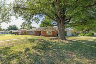 Sold home at 3528 NW 42nd Street