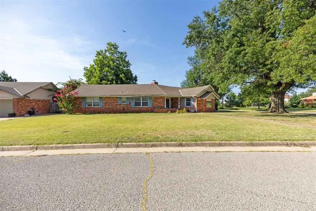 Photo 3 — 3528 NW 42nd Street, Oklahoma City, OK 73112
