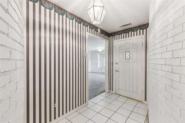 Photo 4 — 3528 NW 42nd Street, Oklahoma City, OK 73112