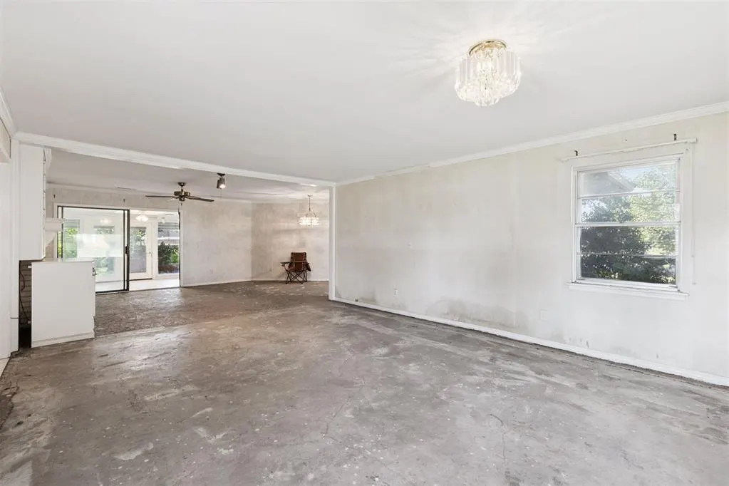Photo 7 — 3528 NW 42nd Street, Oklahoma City, OK 73112