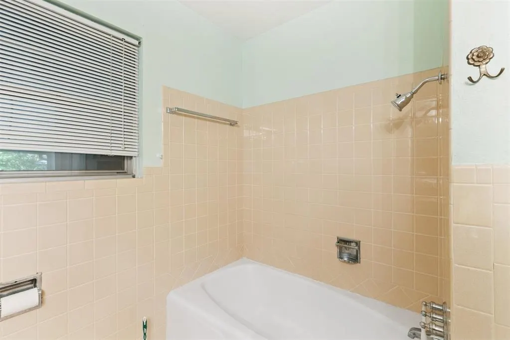Photo 27 — 3528 NW 42nd Street, Oklahoma City, OK 73112