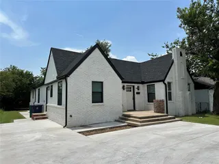 Sold home at 2232 NE 22nd Street