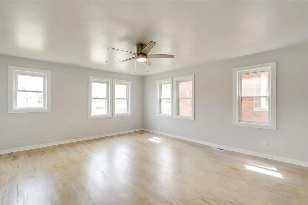 Photo 21 — 711 NW 30th Street, Oklahoma City, OK 73118