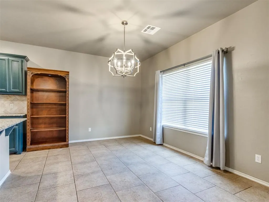 Photo 17 — 3975 Lonetree Drive, Edmond, OK 73025
