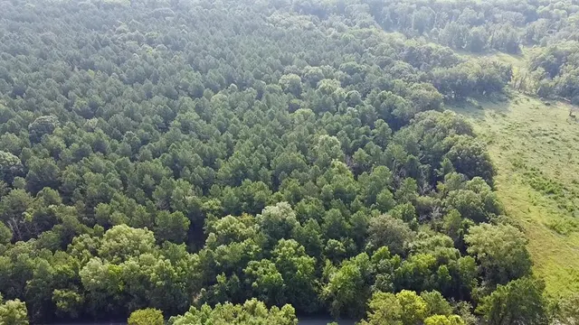 Photo 3 — 10 Sundrop Road, Broken Bow, OK 74728