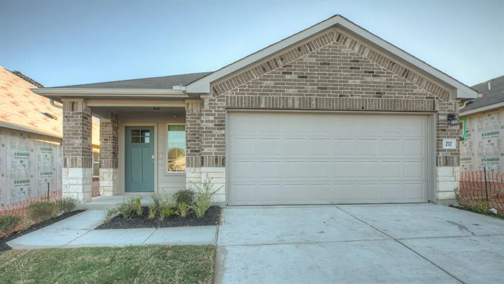 Front exterior — 10713 Red Thistle Drive, Oklahoma City, OK 73131