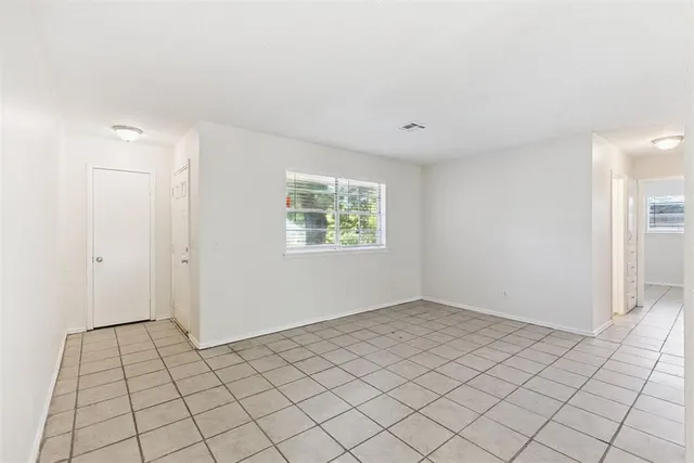 Photo 5 — 3320 Hampton Drive, Del City, OK 73115